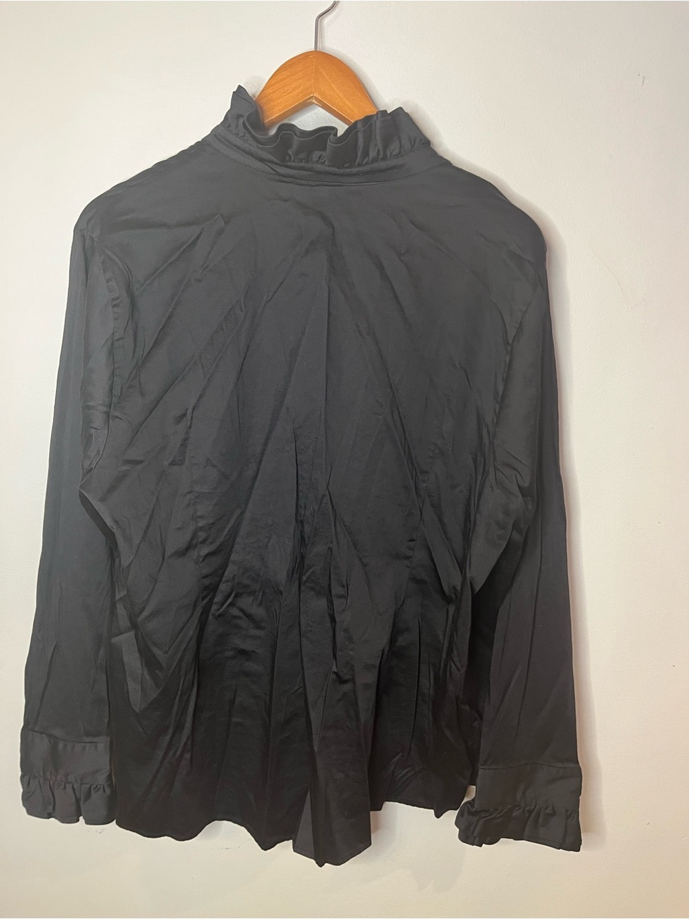 Soft Surroundings Black Ruffled Button-Down Blouse 2X - Picture 6 of 8
